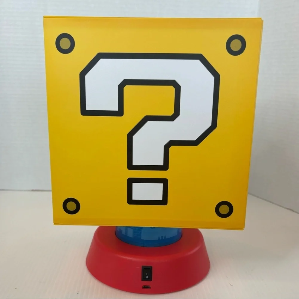 Paladone Super Mario Bros Icon Lamp with 3 Brightness Settings and Auto Shut Off